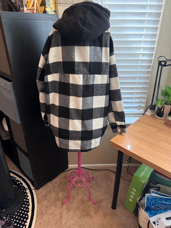 Oversized Jacket - Picture 3 of 8